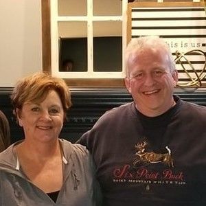 Meet your Posher, Carla